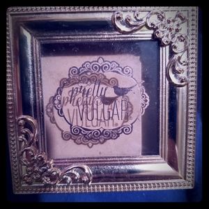 Pretty vulgar bronzer